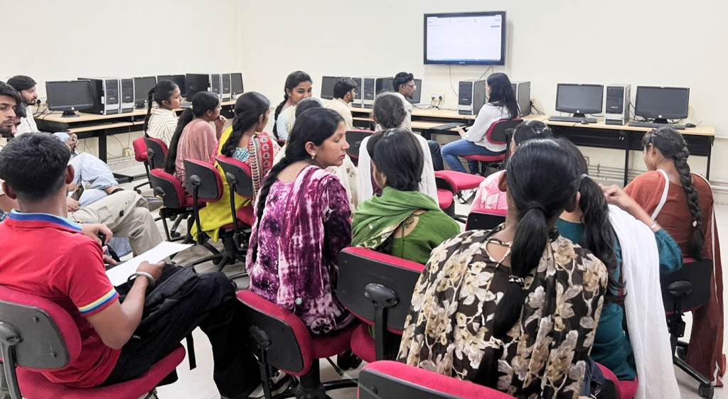 Students at Khalsa Trishatabdi Government College Ratia Sensitized to the SelfEnumeration Campaign